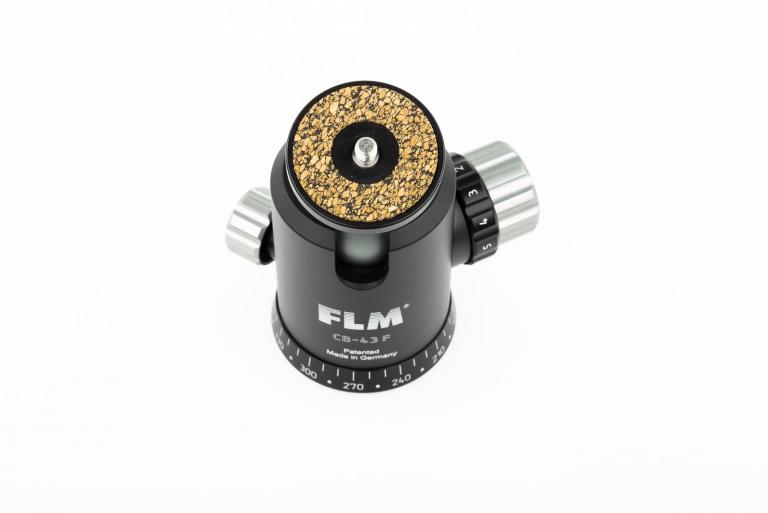 FLM CB-43 F II mit Friktion und versatzfreier Klemmung der Kugel.