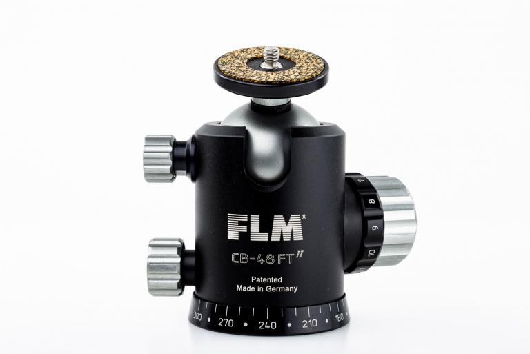 FLM CB-48 FT II mit Friktion und versatzfreier Klemmung der Kugel.