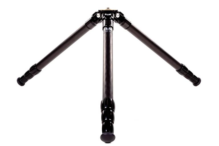 FLM CP-30 S4 II Carbon-Aluminium-Stativ mit drei Beinen.